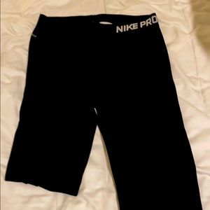 Nike Pro Cropped Leggings